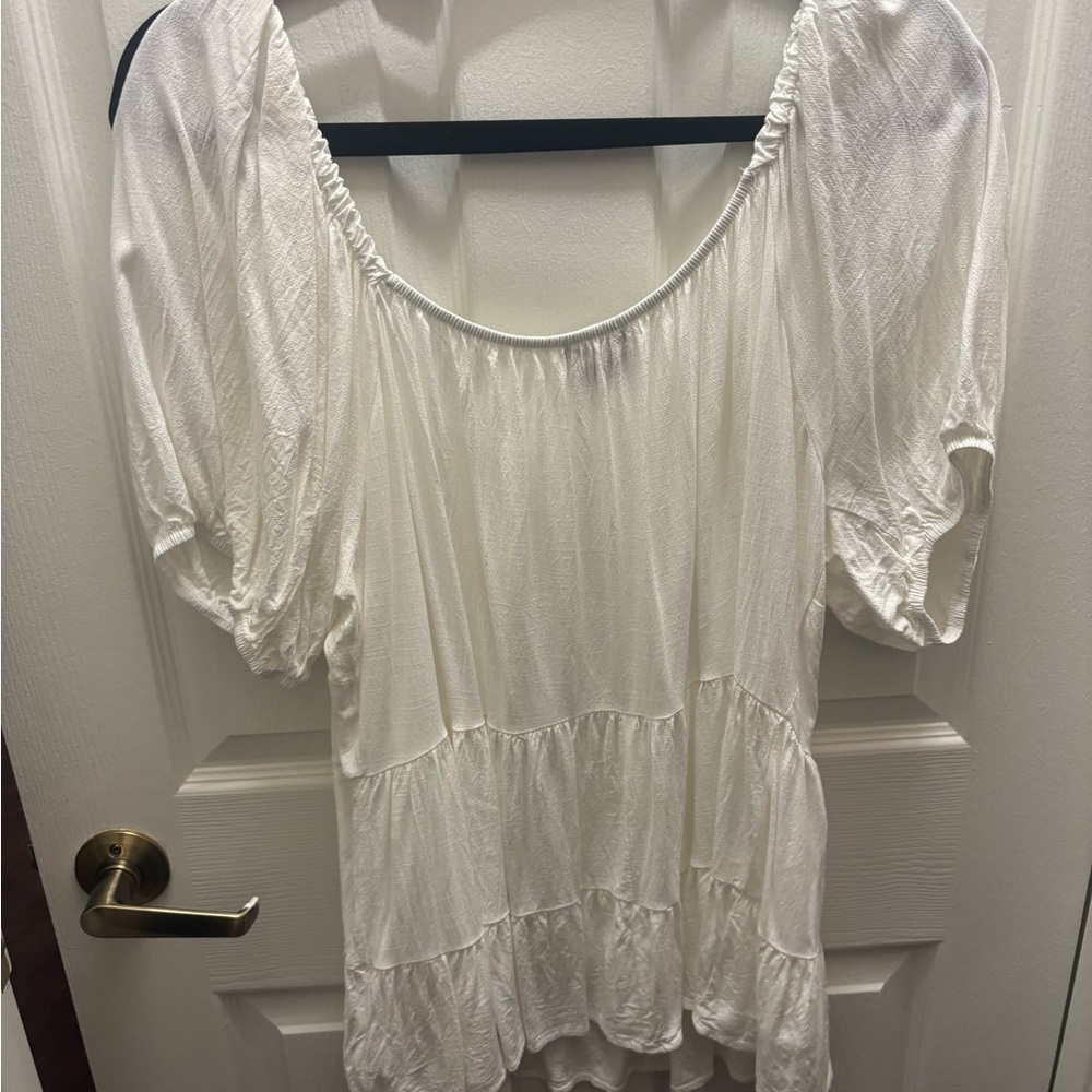 Arula White Ruffled Women's Top - Picture 4 of 4
